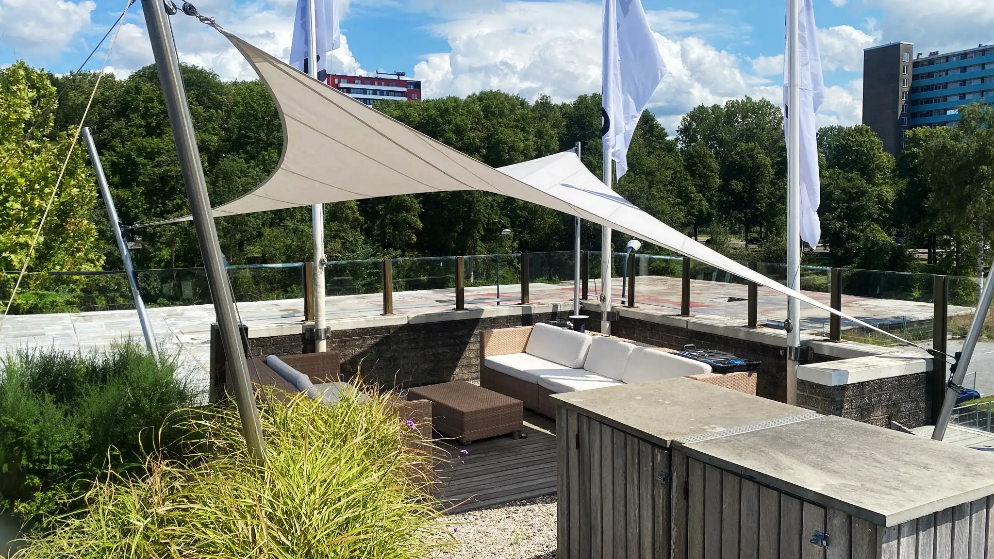 custom shade solutions qtents outdoor area
