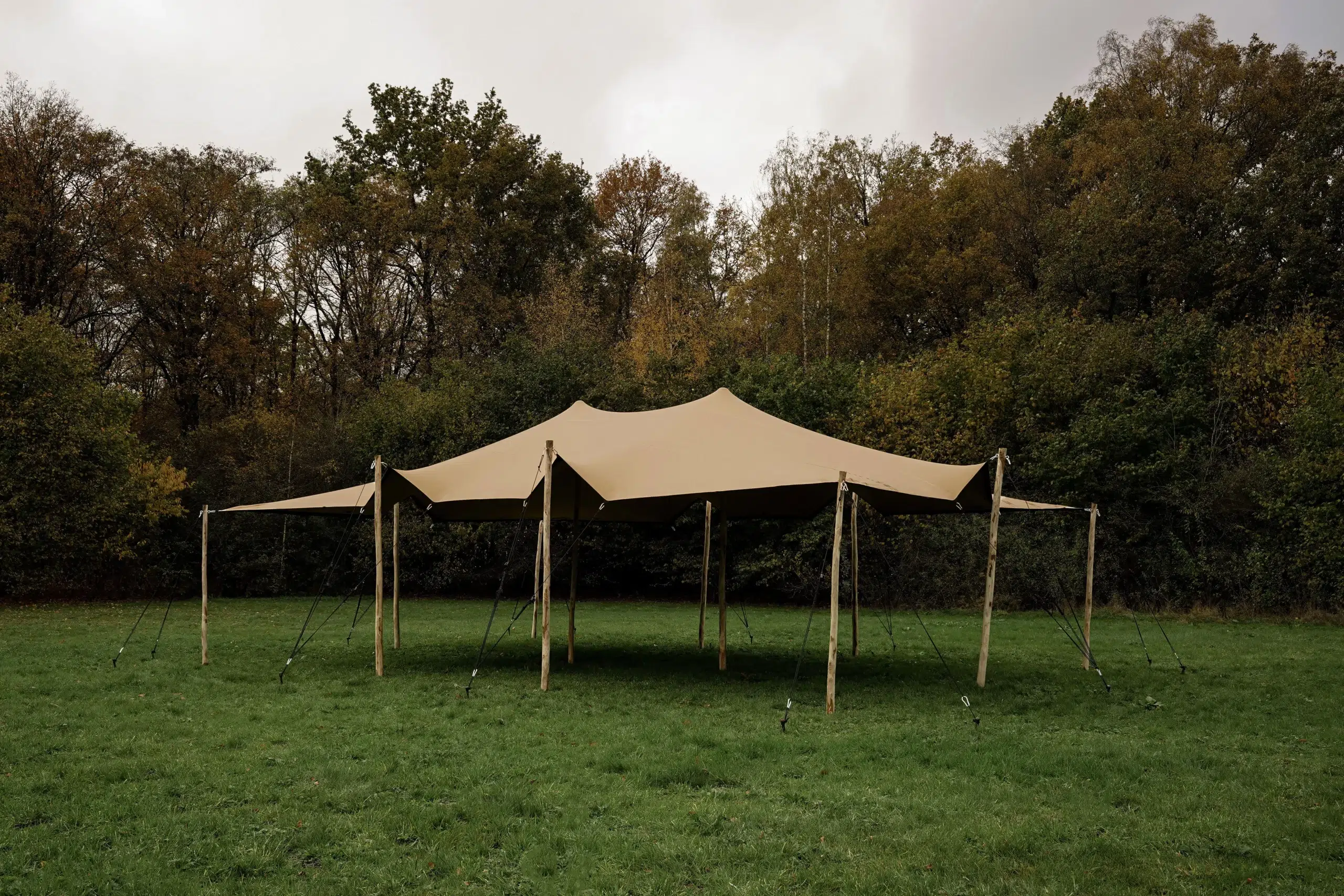 Product picture HQ8 Stretch tent sand side view