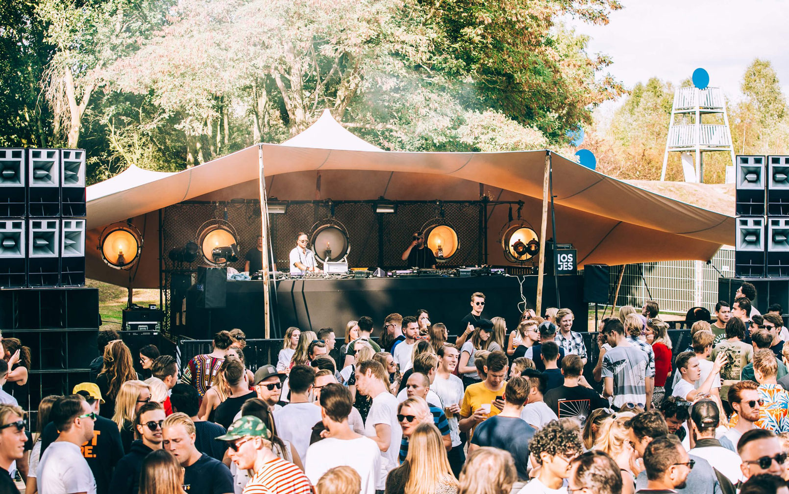 Losjes festival event with Qtents