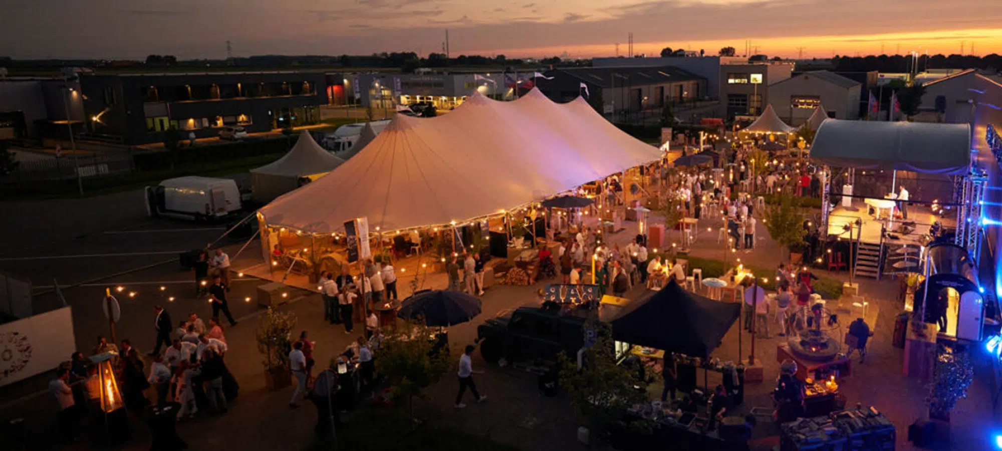 sailcloth tent Qtents business event at night